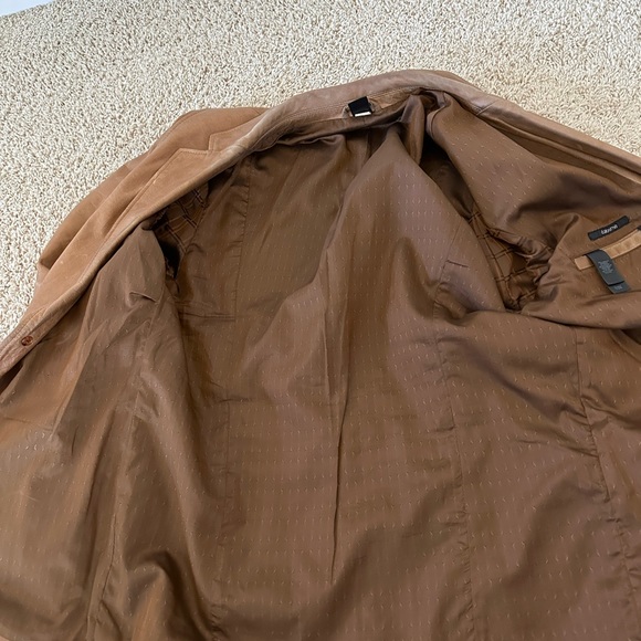 Preowned vintage Claiborne genuine leather jacket in good condition size 42S. - Picture 4 of 6